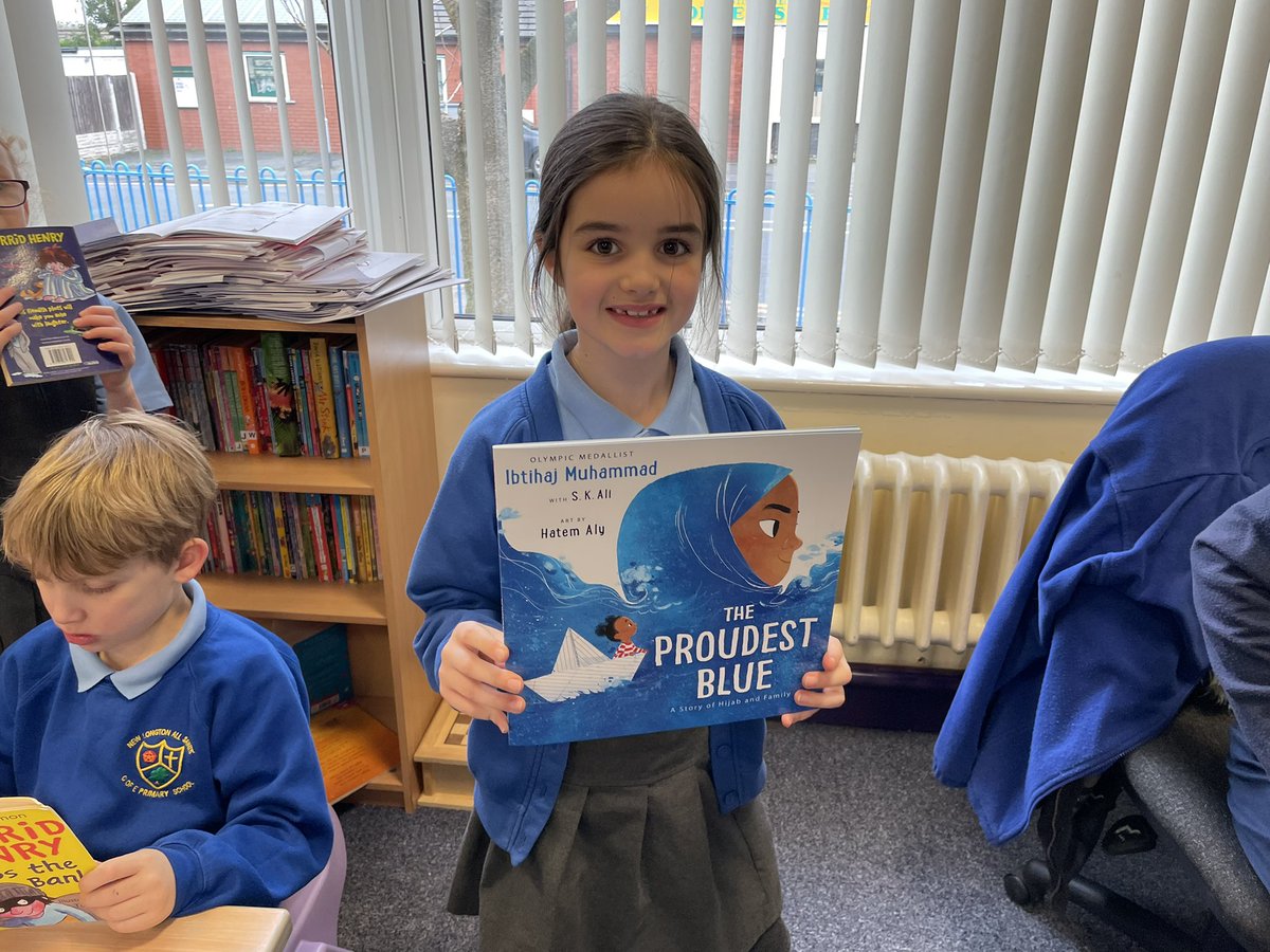 NLASprimarySch's tweet photo. Today we’ve been celebrating #multiculturalbook day and have bought new books to share with all classes. I can’t wait to hear their reviews🤩 https://t.co/TnBzFozGu4