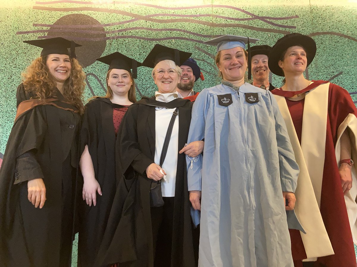 lucyaabrown's tweet photo. Graduation day is finally here for our @aci @LSBU arts &amp; creative industries students. Here’s to the class of 2020 and 2021. 
👩🏻‍🎓 🎉 ❤️ 🥂 https://t.co/v9ovww0i65