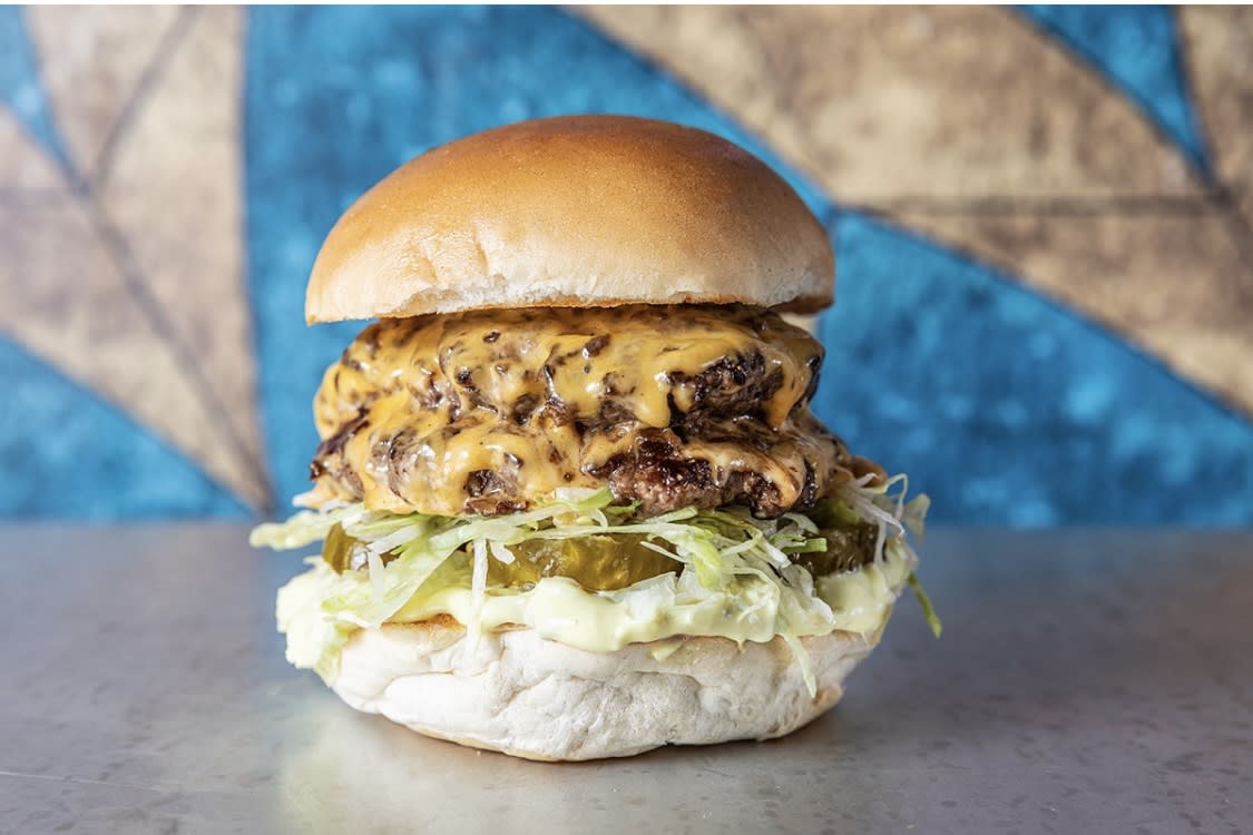 Are you looking for an idea for a dinner?

“Dead Hippie” beef burger👌

Mustard fried double patty, dead hippie™️sauce, lettuce, american cheese, pickles, minced white onion

Book with us now at meatliquor.com or drop us an email at n1@meatliquor.com