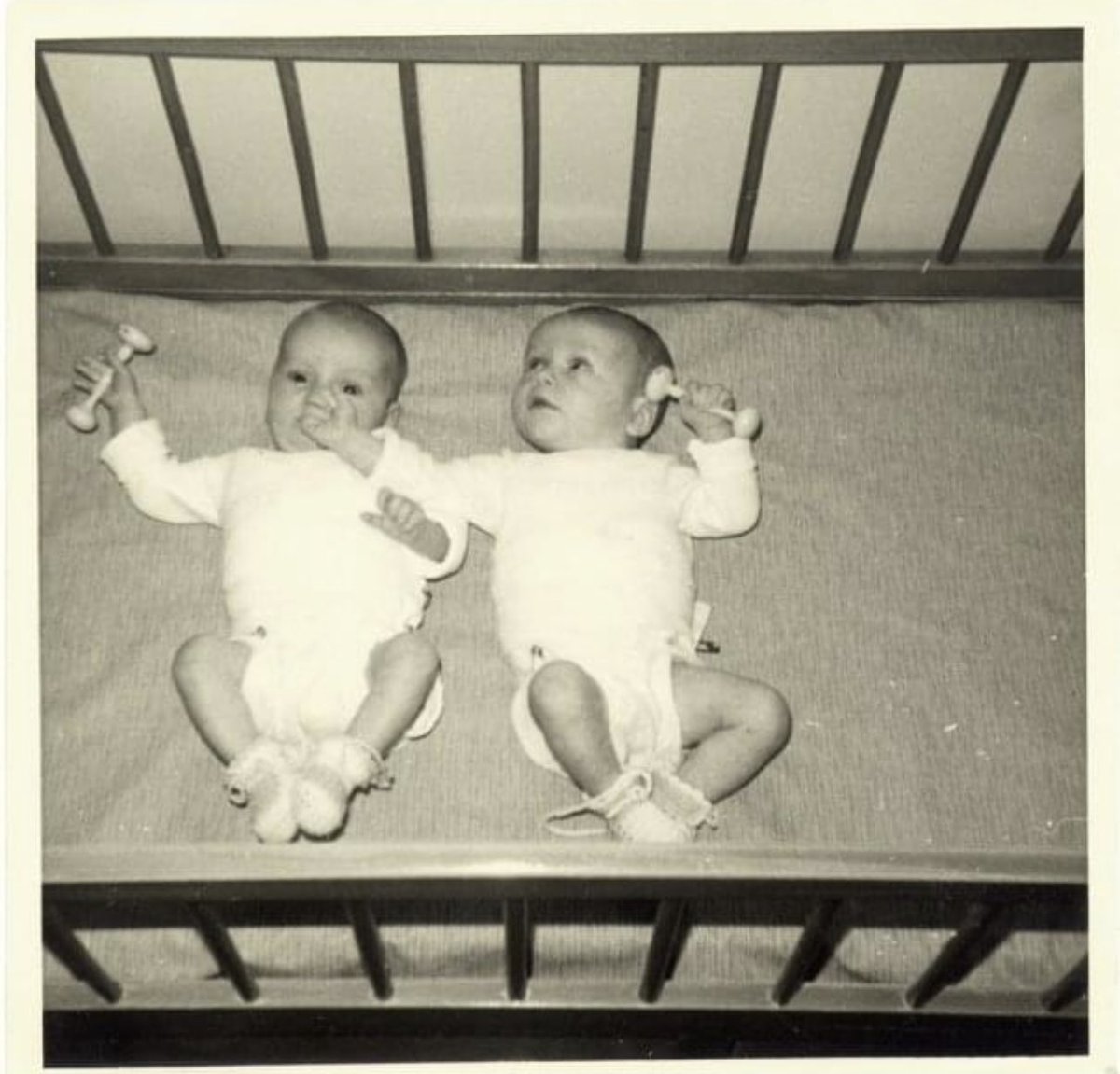 ErikJanHulsegge's tweet image. Voor de makers van een documentaire over mijn broer en mij ben ik op zoek naar mensen die tussen 1960 en 1975 hebben gewerkt of gewoond@in Toevluchtsoord in Groningen. Heb jij informatie? Of ken je iemand? Mailen mag naar ehulsegge@rtvnoord.nl