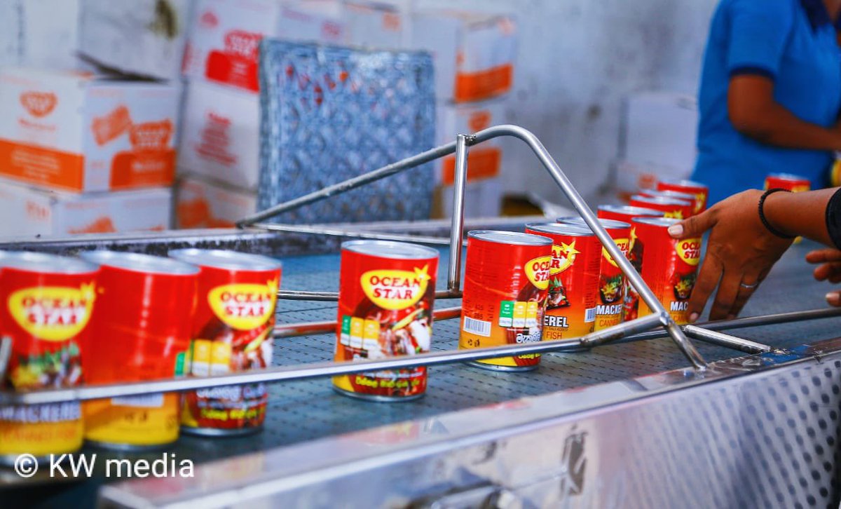 kanchana_wij's tweet photo. Visited the Largest Local #CannedFish Manufacturing Facility in Puthlam Today. The facility operated by #HappyCook under the #OceanStar Brand name commenced operations last year. They produce 120k cans per day n plans to expand to 200k by March which will make SL self sufficient. https://t.co/pTPXf6dJFe