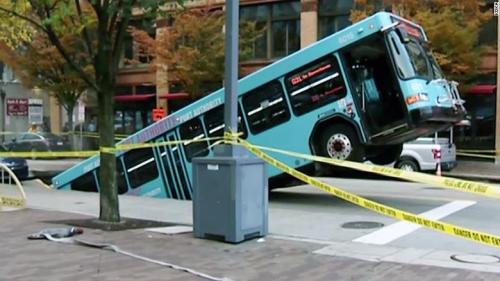 JoshMiser83's tweet image. Port Authority buses are becoming symbolic with the failing infrastructure in Pittsburgh...