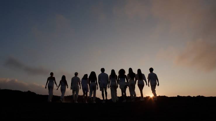 Little mix np vore sad song. Now united nobody like. Nobody like us. Nobody of us. Somebody now united хеюн.