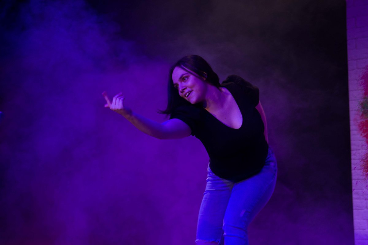 EJnorteVLL's tweet photo. OPEN DANCE!!!!! HOY! 19.30H ¿Tienes algo mejor que hacer? No creo... 😜

¡Vente al @EJnorteVLL  a bailar! Nosotros te ponemos la música, tú disfruta con tus amigos. 💃💃
📍ESPACIO JOVEN NORTE - Calle olmo, 61
#opendance #espaciojovennorte #música #diversión #amigos #viernes https://t.co/MPFZ1FVrkl