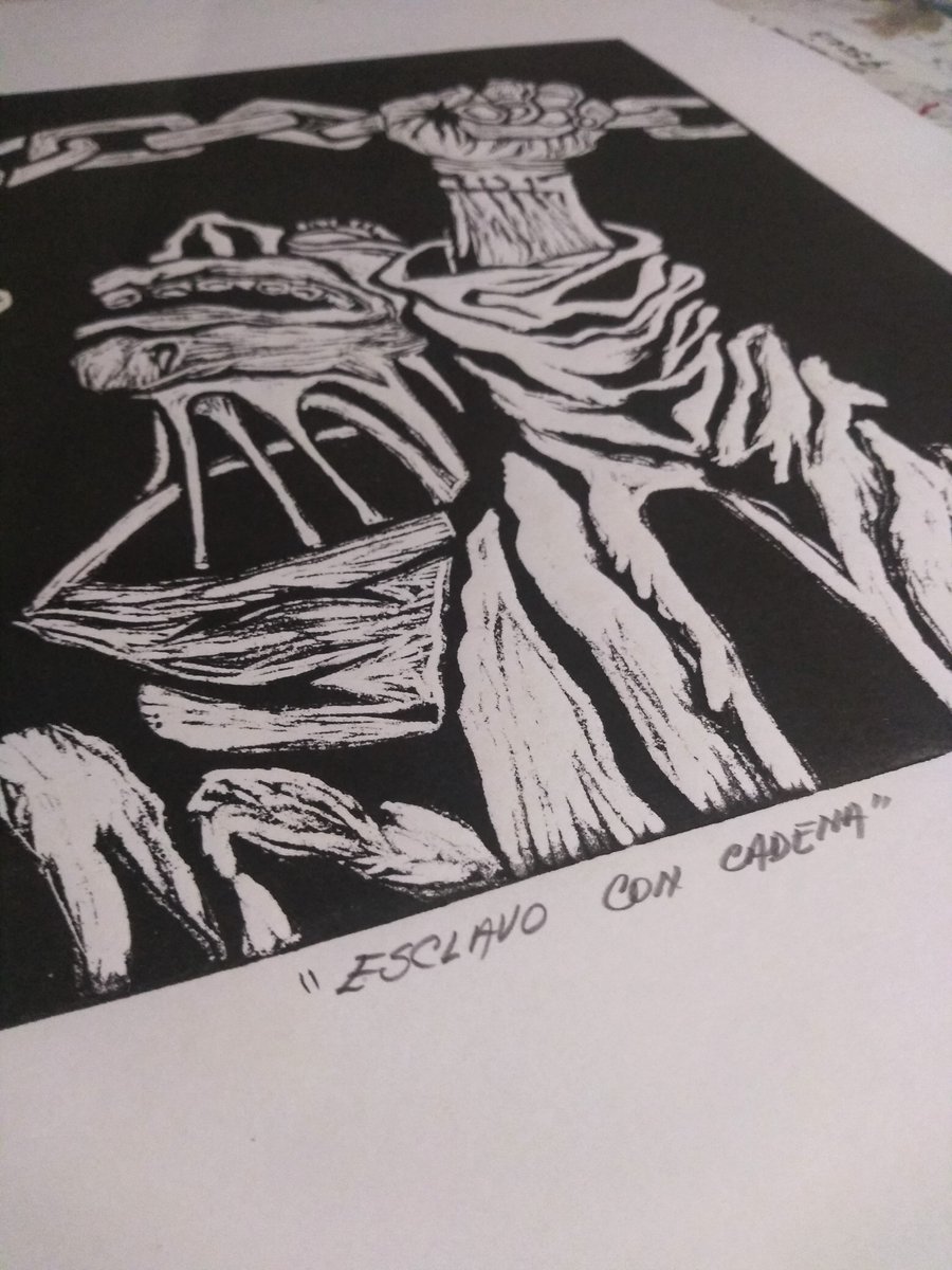 LibroRocambole's tweet photo. Xilografía
Hecha con el taco de grabado que forma parte de la muestra "Los 80. El rock en la calle" en el @MuseoHistorico https://t.co/o7v1Wz61K0
