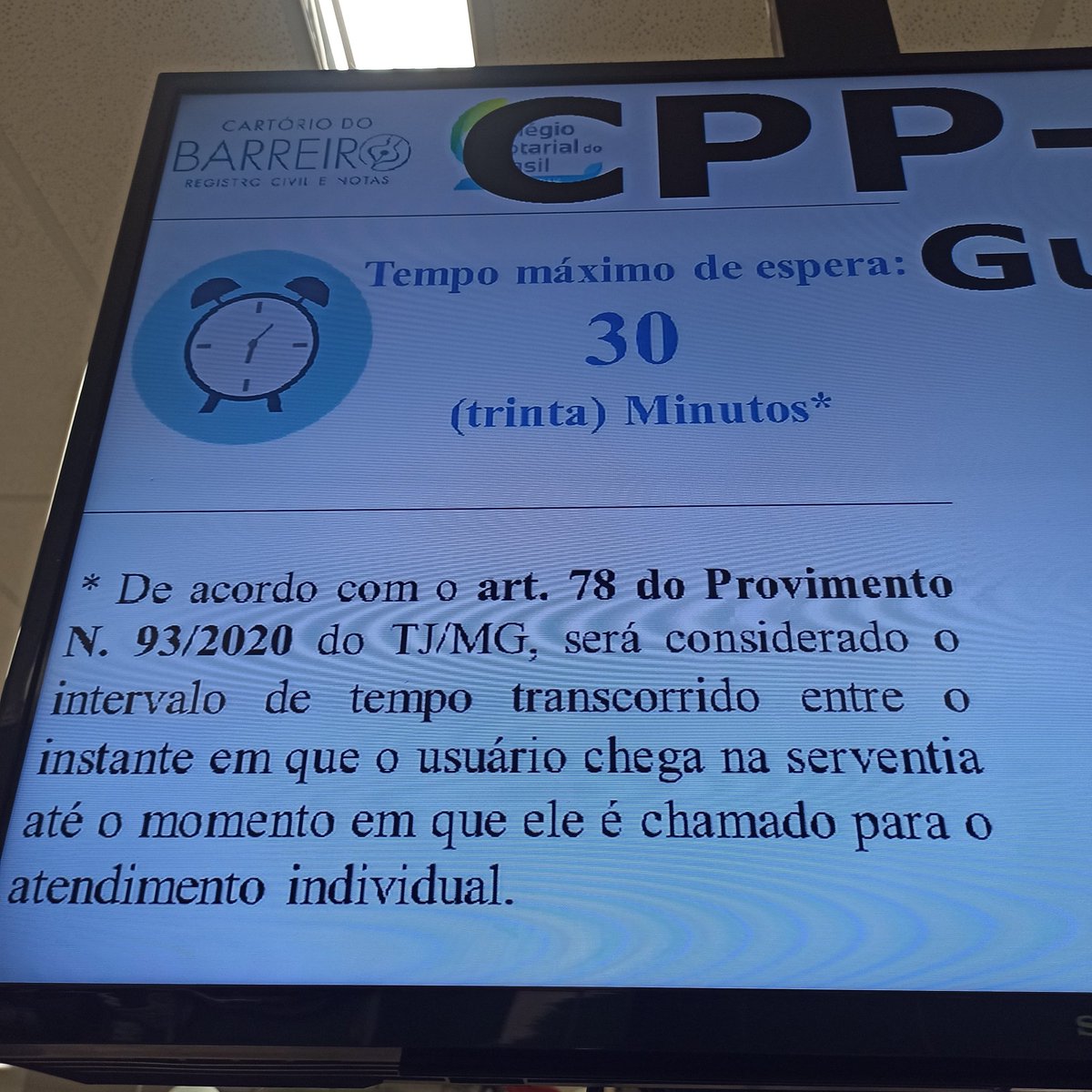 Cheguei aqui no <a href="/cartdobarreiro/">Cartorio do Barreiro</a> 9:54 e ainda não fui atendido , pensa num desrespeito com o consumidor , e enquanto isso vou aqui perdendo minha manhã de trabalho.
