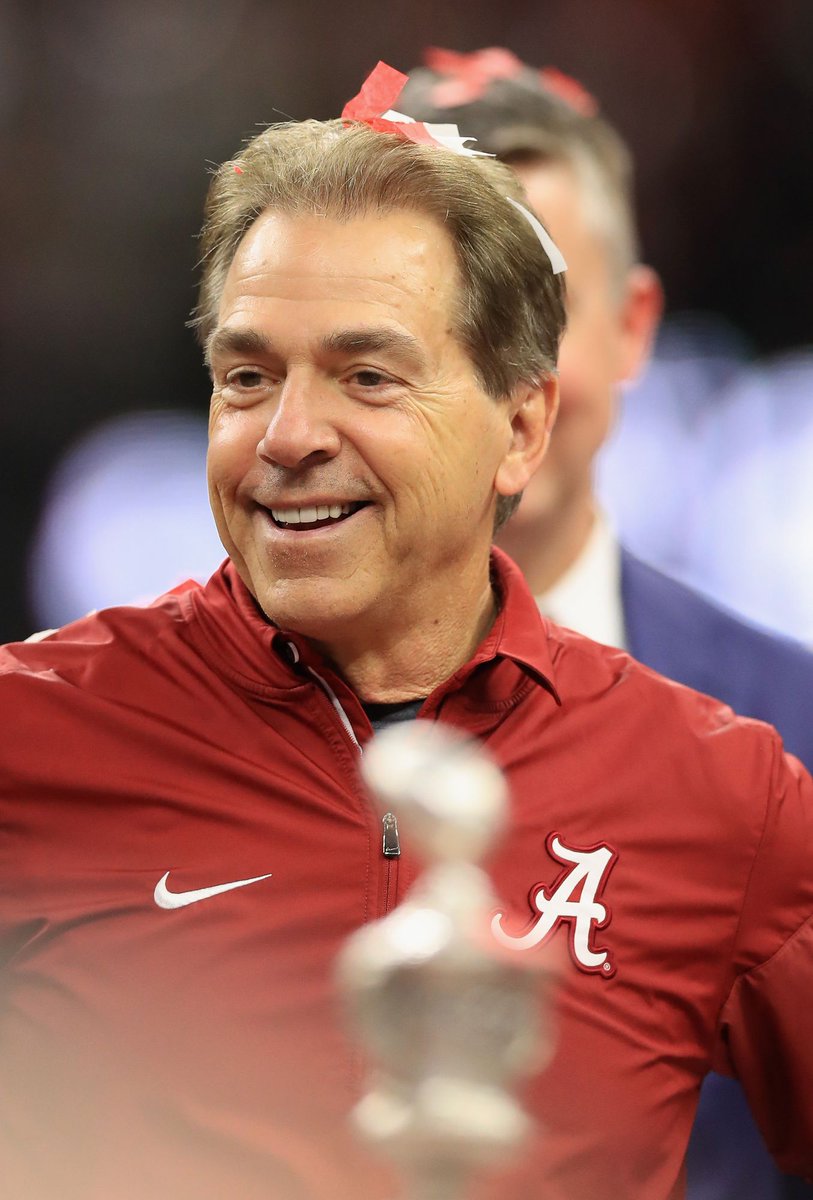 jerrysandersRTR's tweet photo. Alabama’s draft eligible 5 ⭐️ players get drafted in the 1st round at a 48.8%..

The rest of CFB = 18.3% 🤯

Nick Saban is still the 🐐 https://t.co/kYSF1jyCqi