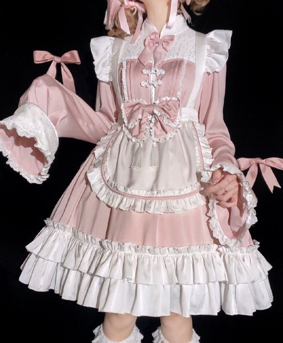 hourlydresses's tweet photo. https://t.co/7EphgyTR3x