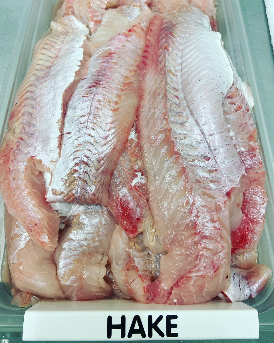 MRSeafoods's tweet photo. Calling all Hake lovers! Beautiful hake fillets available today $7.99 lb #hakefillets #fishlovers https://t.co/XSEqhTStJf