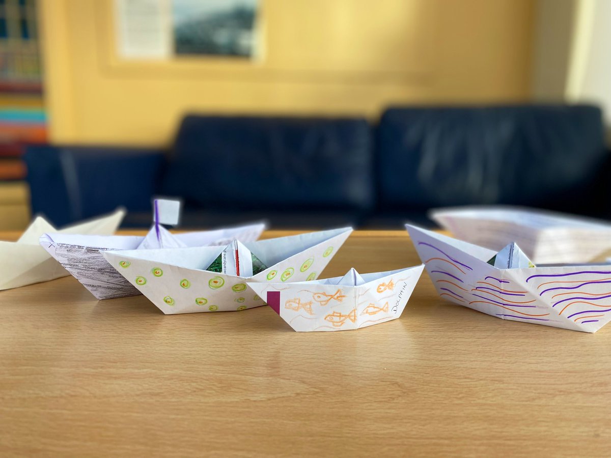 PortyLibrary's tweet photo. Itβs Friday and weβve a nautical theme for this weeks #QuickCrafts with Jay as she embarks on a craft voyage making some fantastic quick and easy #origami boats! #Yaaaar #Messingaboutwithboats
Click below to set sale for your own paper adventure!ππ»β΅οΈπ΄ββ οΈ
https://t.co/NjyHC7ugQH https://t.co/U7eUgaJOT0
