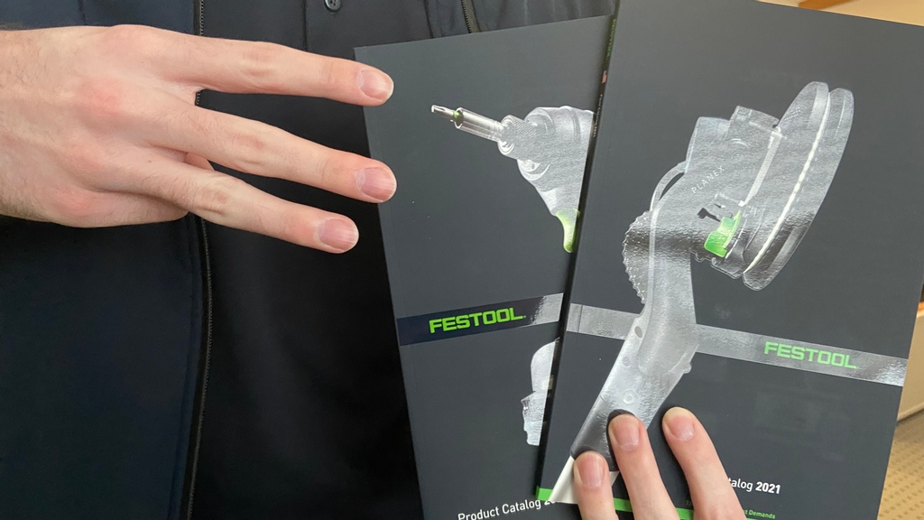 Lost in the Catalog: 3! Today at noon.
youtu.be/h3UNQf44tQg