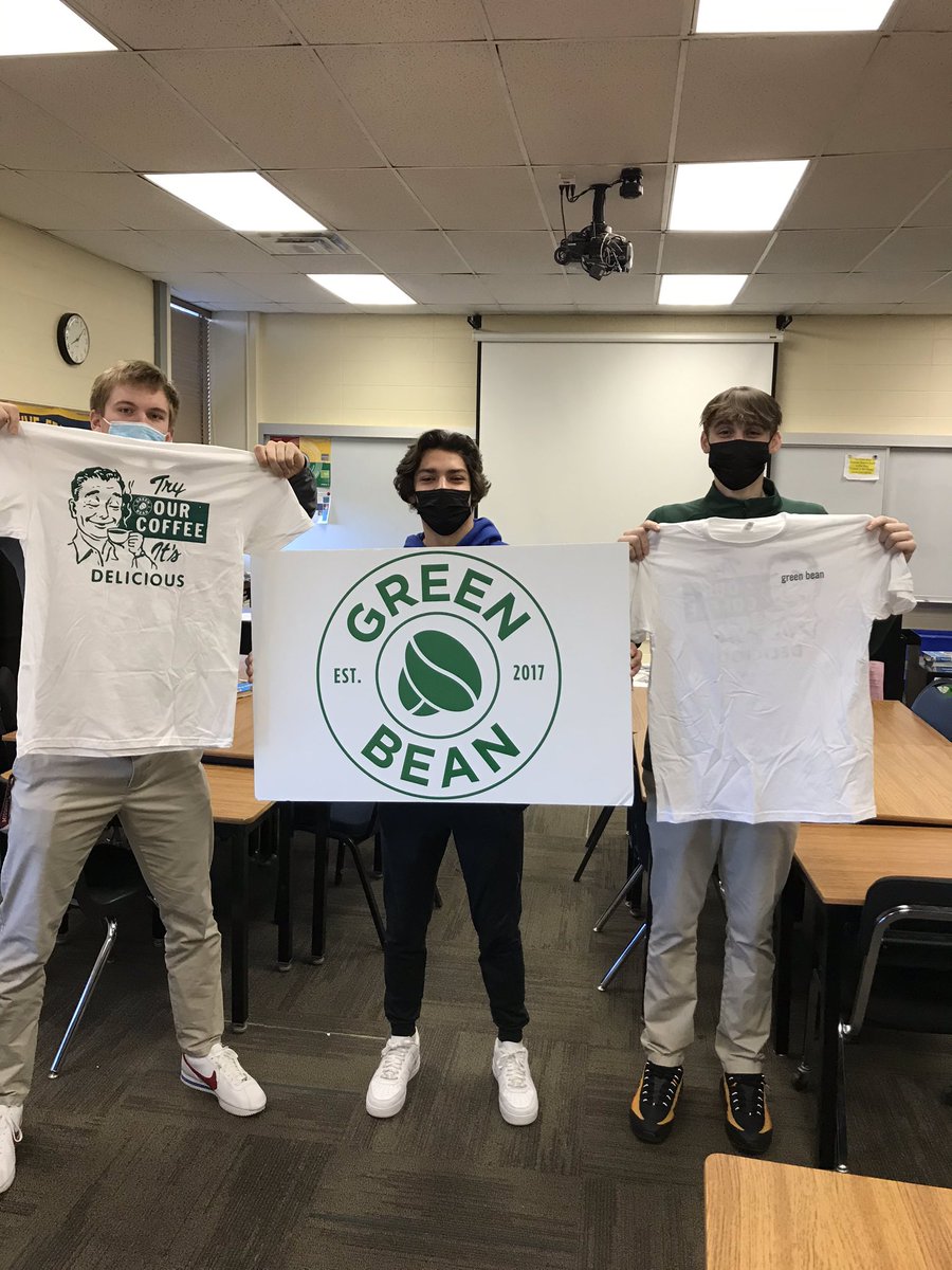 smsgreenbean's tweet photo. Huge game tonight! White out is the theme. Come out and support @SMSRaiderHoops tonight. Green Bean will be selling our white shirts at the door for anyone that doesn’t have a white shirt. $10 for 1 shirt or $15 for 2. @SMSouthTDain @SMSRaidersAD @theSMSD @SMSCrowdControl https://t.co/Dt50qV54xr