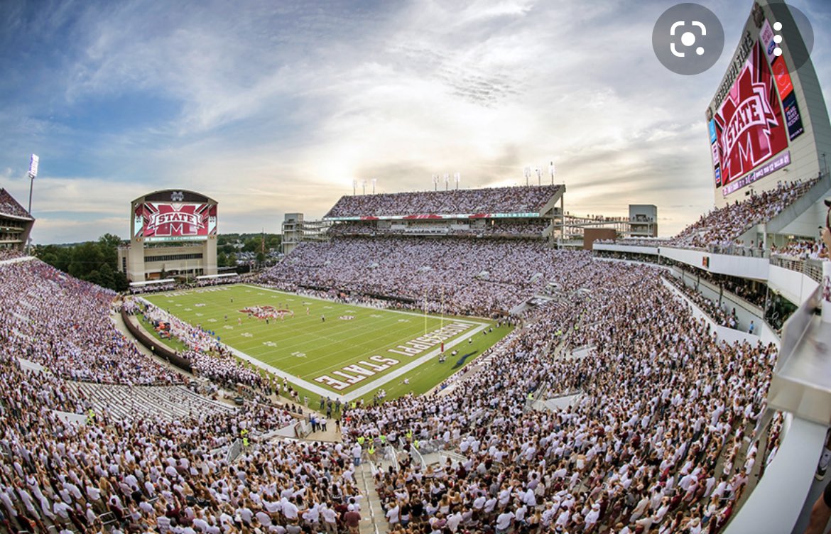 After a conversation with <a href="/Coach_MBrock/">Matt Brock</a> I’m blessed to receive an SEC offer to Mississippi State University!! AGTG🙏 <a href="/RecruitTheG/">Gainesville FB Recruiting</a> <a href="/RyanCallahan247/">Ryan Callahan</a> <a href="/JeremyO_Johnson/">Jeremy Johnson</a> <a href="/coachparker85/">Coach Chad Parker</a> <a href="/GrindFactory7v7/">Grind Factory 7v7🇱🇷</a>