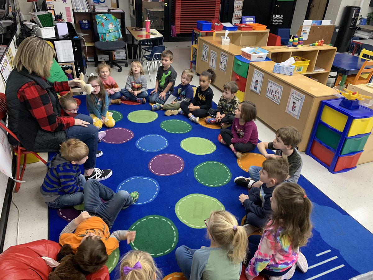 Restorative circles in Pre-K- Helping build respect and community as we listen and learn from one another. <a href="/BurkeCoSchools/">BCPS</a> <a href="/ves_tigers/">Valdese Elementary</a> #ignitelearningbcps
