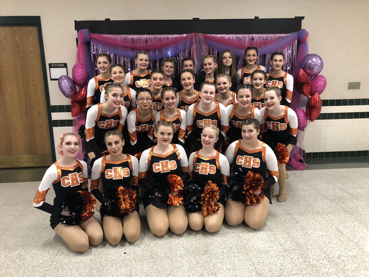 jhannam44's tweet photo. Good luck to our Dance team as they perform at regionals tomorrow! 💯💯#dtfl https://t.co/pPoWg9SOjH