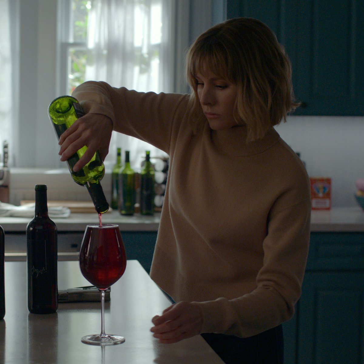 Netflix_CA's tweet photo. my plans for this weekend https://t.co/BZ7Va8ji5H