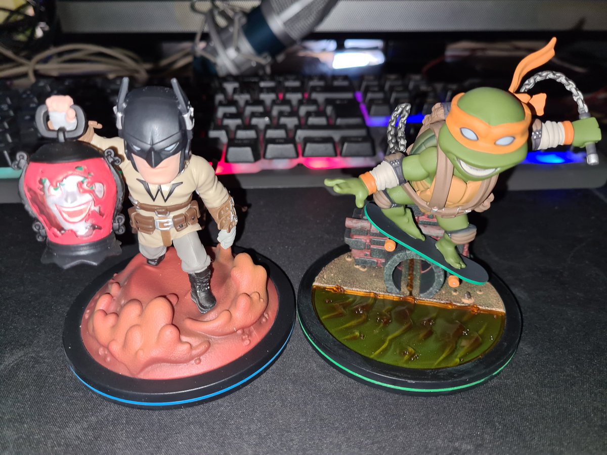 Tora_Tsume's tweet photo. #Wootbox hatte Winterschlussverkauf und iwie hab ich zugeschlagen kam direkt nach Pokemon an mit Hermes, hatte er im Laster vergessen 😆
Wenigstens laufen sie 2x nicht wie DHL wegfahren und nicht mal klingeln oder Karte einwerfen, weil es ja ne Sendebestätigung gibt..
#pmdd2022 https://t.co/Ah3534pqxC