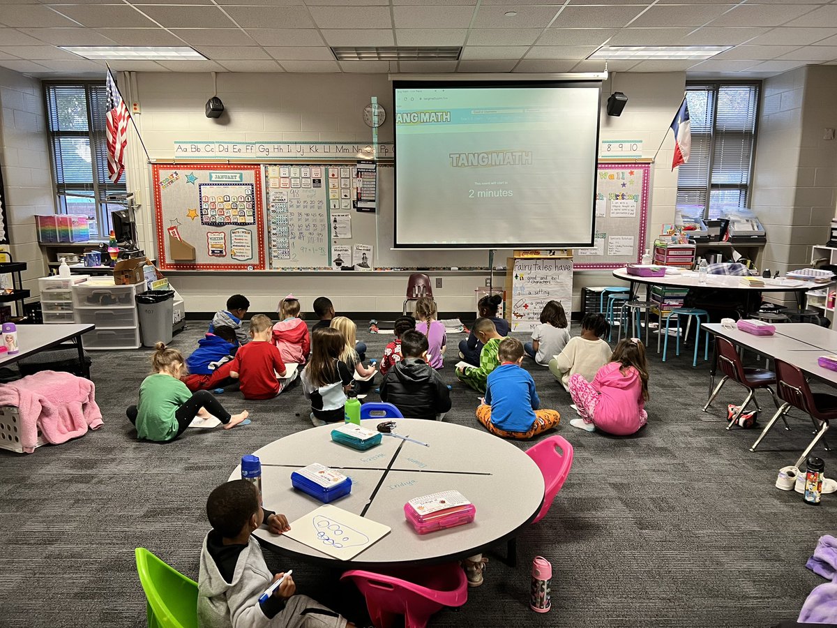 Getting ready for our livestream <a href="/gregtangmath/">Greg Tang</a> lesson! These kids are excited!!! <a href="/HumbleISD_OFE/">Oak Forest Elementary</a> @Besmartcookies