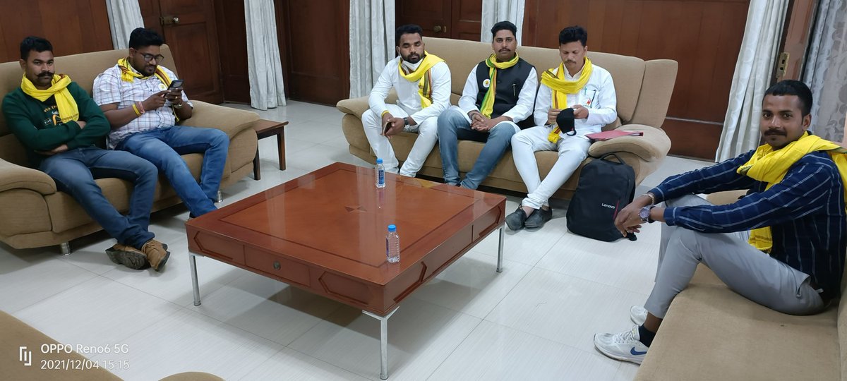 डॉ. बी.आर अंबेडकर विवि महू की कुलपति से दलित, आदिवासी छात्रः छात्राएं अत्याधिक परेशान थे महू जयस ने समस्याओं को लेकर कलेक्टर से मुलाकात कर के मुख्यमंत्री एवं गवर्नर से माग एवं निवेदन किया महू जयस के कथित प्रयासों से आज कुलपति ने इस्तीफा दिया
<a href="/satpalbhawar/">AC Satpal Singh TribaL</a> <a href="/k2mcheeta/">Krïshñ 🏹</a>