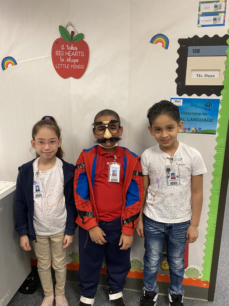 We made it to the 100th day! 🎊👏#100daysofschool #2ndgrade #Alief