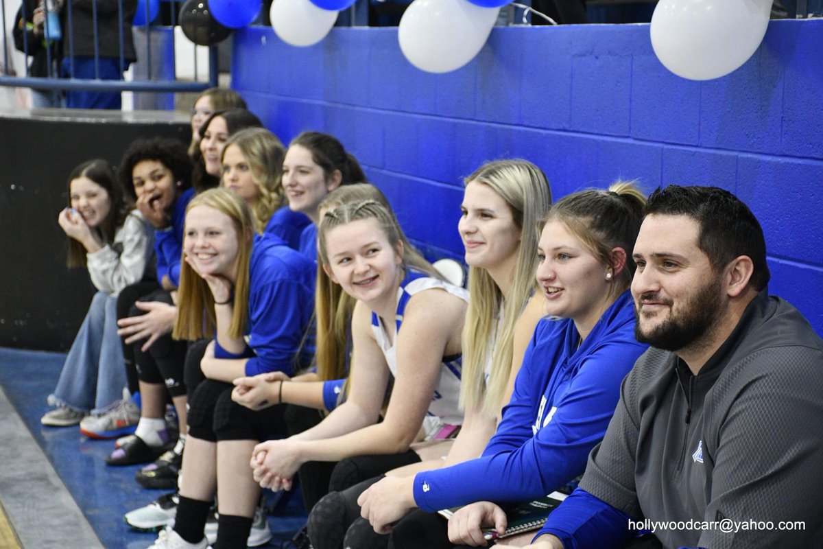 Game day!!! Girls are back in action tonight at Tecumseh. Boys will play first tonight at 6:30 girls will play after!!!!