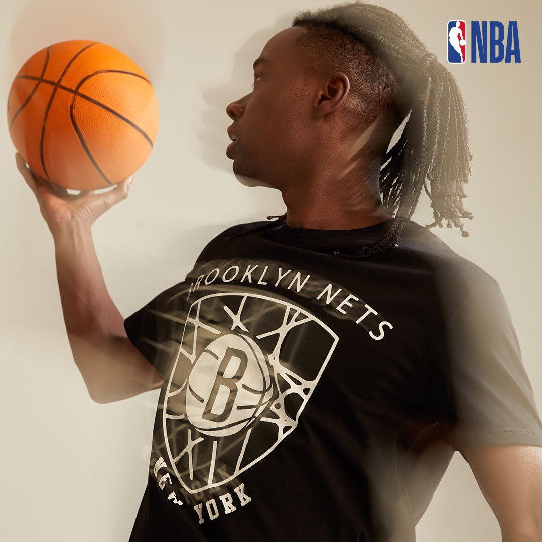 DeFacto ile #Fit rahatlığını koru! ⚡ Bisiklet yaka modeli ile NBA lisanslı Brooklyn Nets baskılı tişört şimdi dolabına girmeye hazır! 😉 #NBA #BrooklynNets #Tişört

Tişört: 🔎W6384