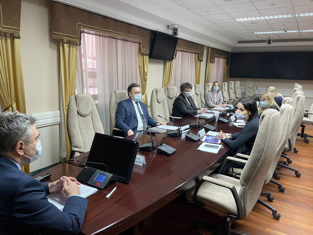 Сегодня состоялась рабочая встреча с руководством Отделения Ульяновск  Волго-Вятского ГУ Банка России по вопросам организации выпуска облигаций для населения.