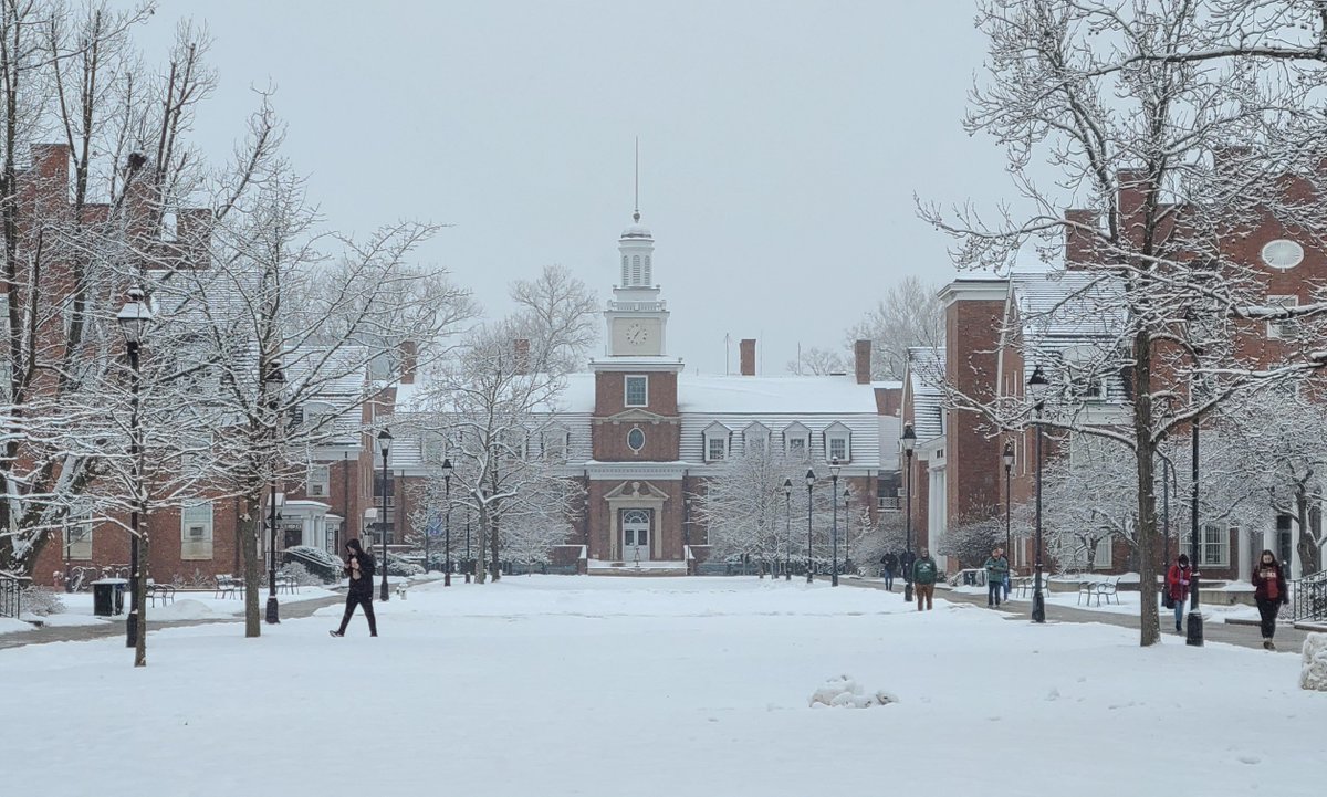 OHIO_ISE's tweet photo. It's a snowy day in Athens, but no snow day for us. https://t.co/x5mNFtwSJ5