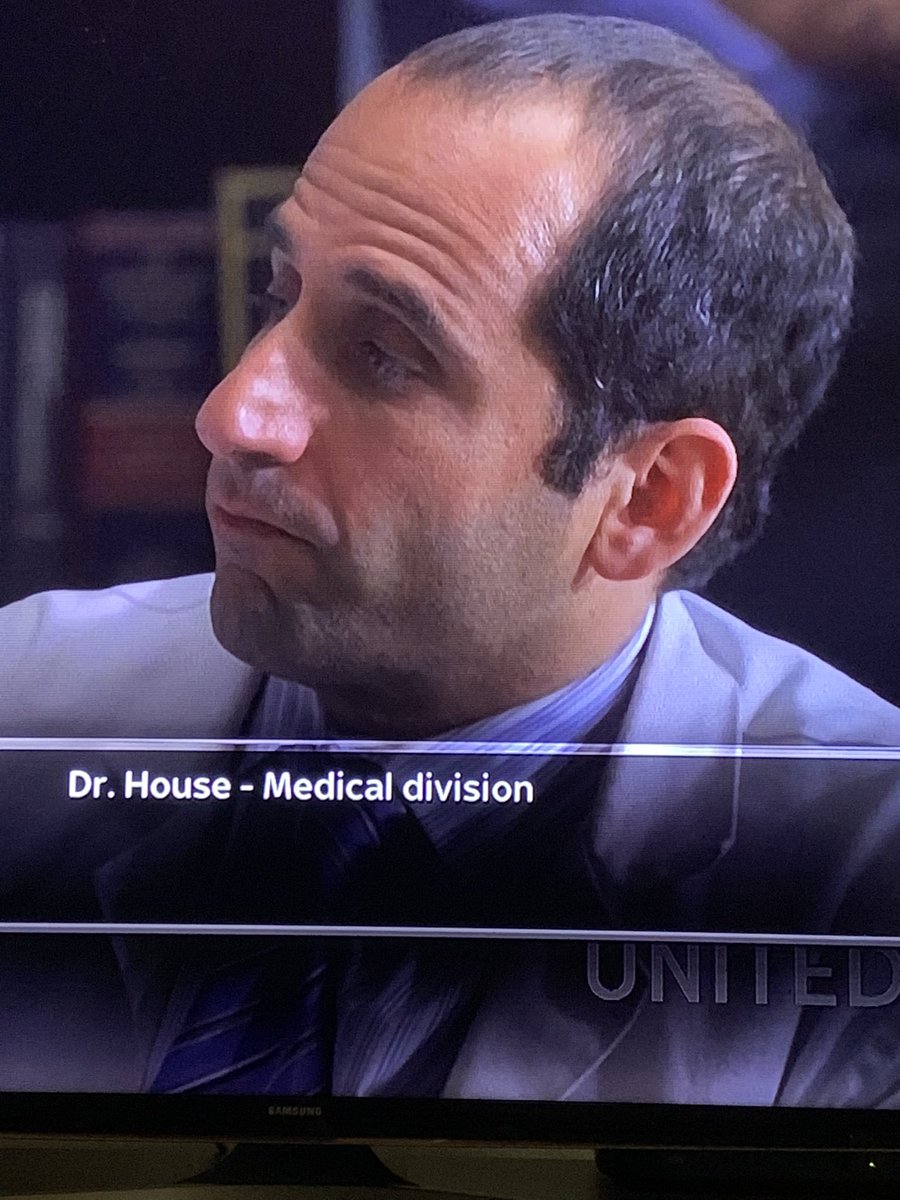 Tia___22's tweet photo. @parallelecinico volevo segnalare le straordinarie interpretazioni di Ettore Messina in Dr. House, dalla quarta all’ottava stagione 👨‍⚕️ https://t.co/6KGjATk7sM