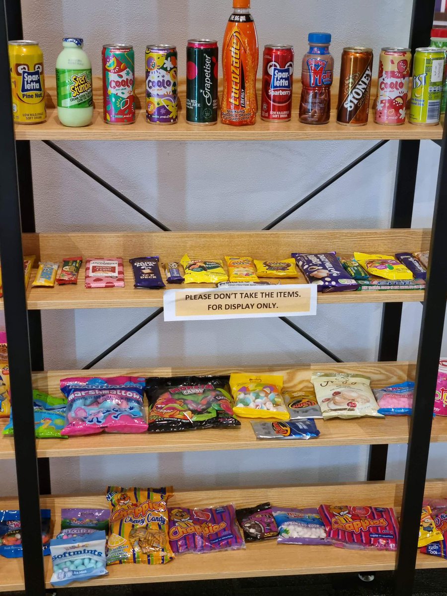 DesireTablai's tweet image. Apparently this 👇 was a SA display at the Dubai expo our esteemed minister Sisulu attended last year December.