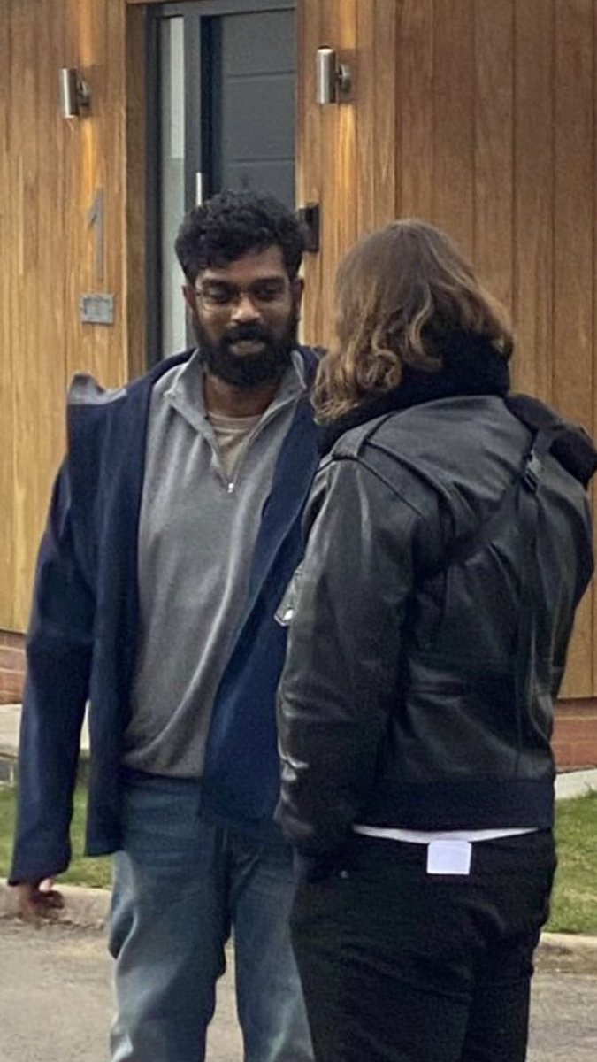 FilmLocation1's tweet photo. Now that the lovely Romesh Ranganathan has wrapped filming at our location I can finally share some photos.
Coming to you later this year #Avoidence @bbc #tv comedy / drama starring the Wonderful Romesh

More photos to follow.

@lavishlocationsuk #filmlocation #locationscout https://t.co/CyKjHieCpo