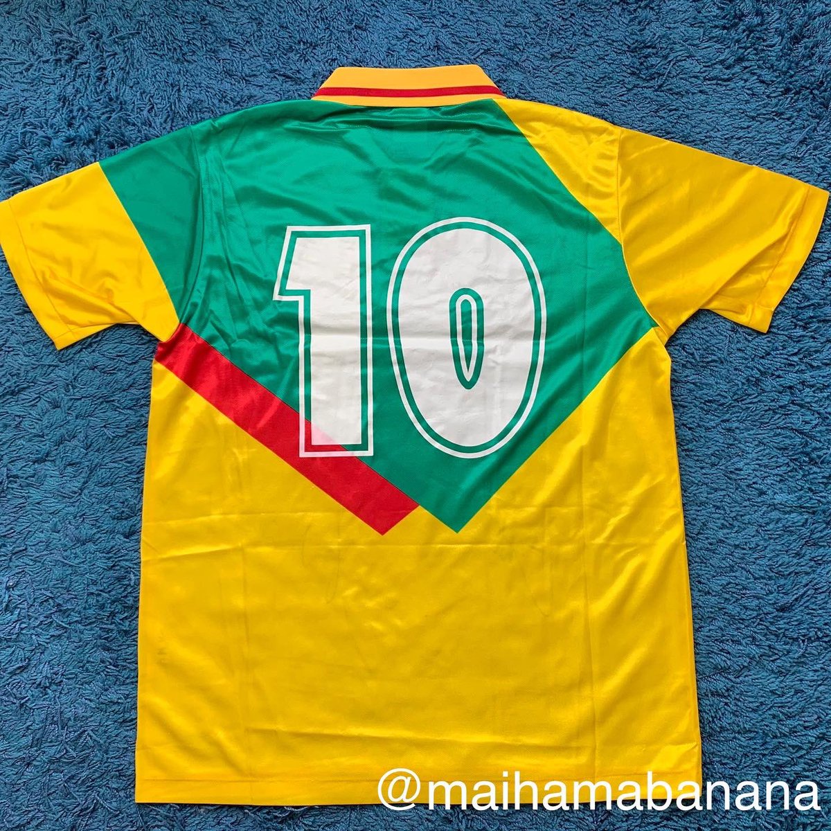 From my vault: Mizuno 1993-1996 JEF UNITED ICHIHARA #10 Signed by