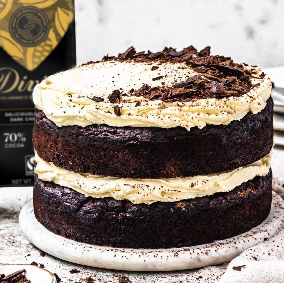 DivineChocUSA's tweet photo. When National Baking Month meets National #ChocolateCake Day…
Cake by @nourishingamy featuring our rich dark chocolate bars and cocoa powder #Fairtrade #DivineDifference https://t.co/xPWZ6Jo8D7