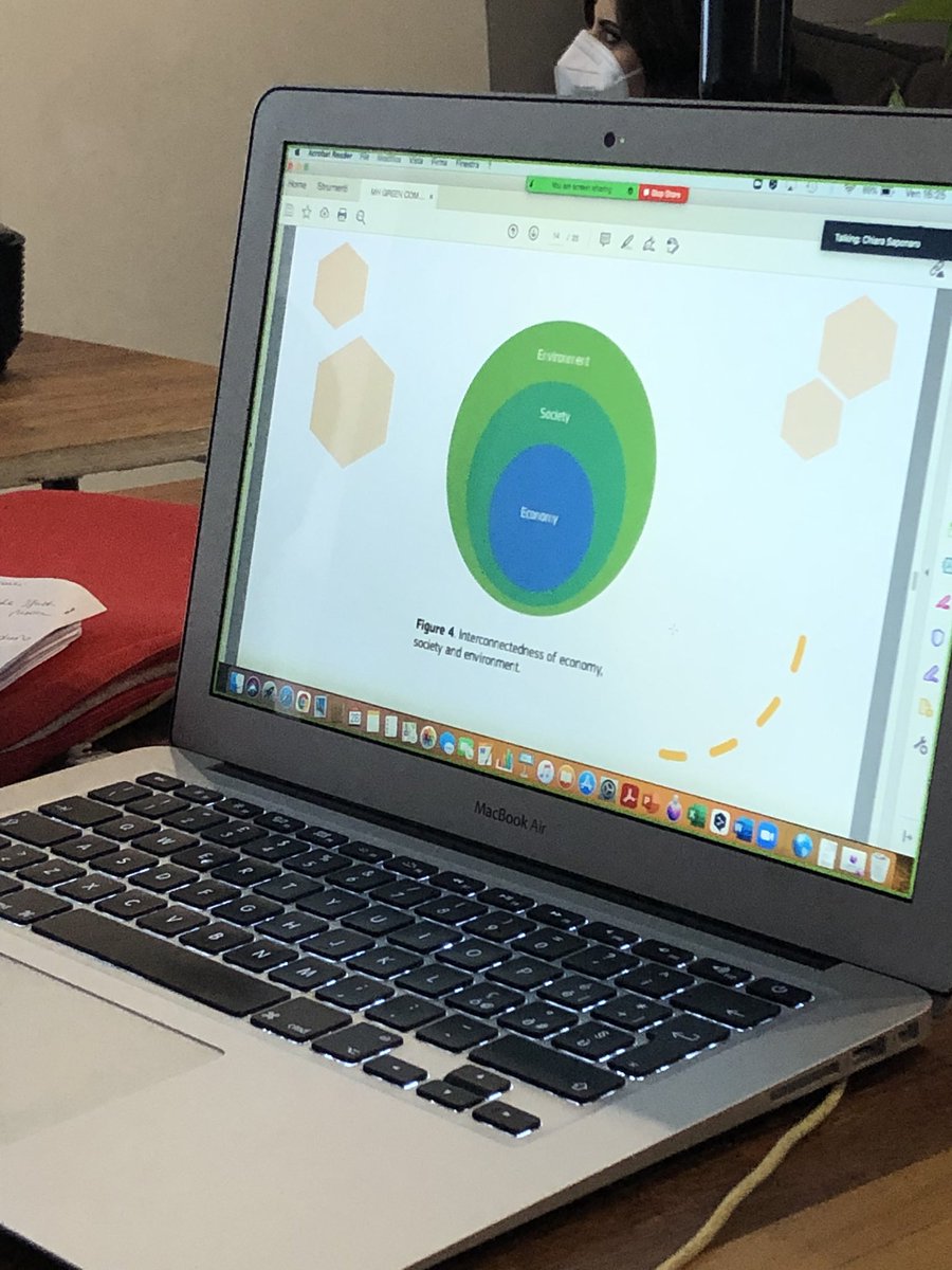 We are at <a href="/CasaNetural/">casanetural</a> with <a href="/materahub/">materahub</a> today to share the guidelines of #greencomp - competence framework for #sustainability.