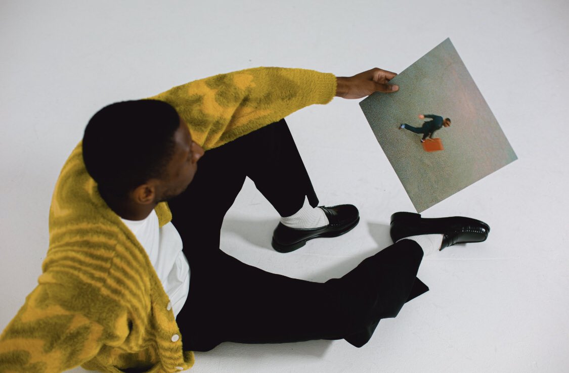 thisisfyloh's tweet photo. IT’S SAMM HENSHAW DAY. 

#UntidySoul @SammHenshaw 

Take it in: https://t.co/woQoLOm1zU https://t.co/iyVobQwkWQ