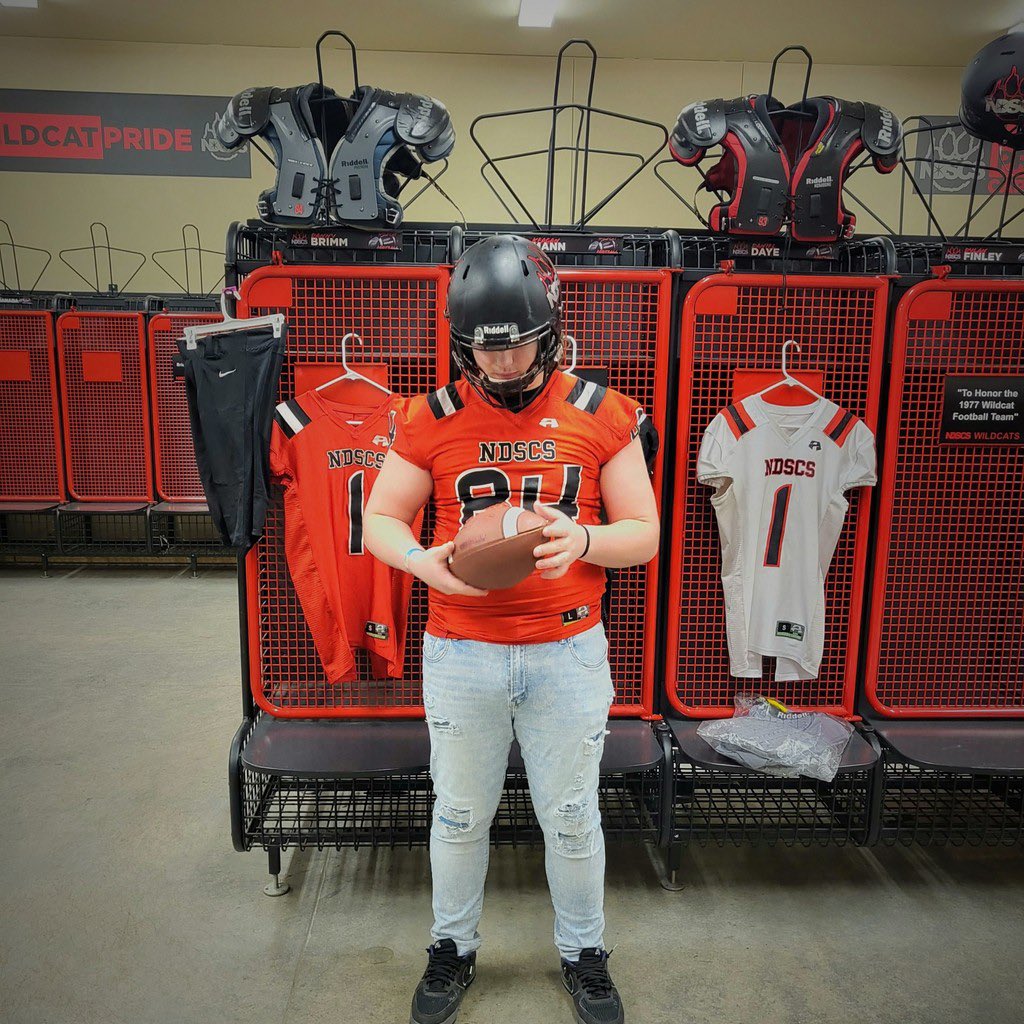 I Had an amazing visit yesterday at NDSCS with Coach @NDSCSCoach_Izz , I am blessed to have an official offer to continue my academic and athletic career. I can’t wait to see what the future holds! #blessed #WinTheDay #GoCats