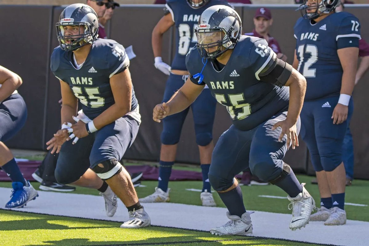 CyFairISD's tweet photo. Congratulations to all CFISD football athletes named to the 2021 Academic All-District 16-6A &amp; 17-6A teams! https://t.co/AP60LQCan8 @CFISDAthletics #CFISDspirit #txhsfb 🎉🏈 https://t.co/177IBZPOxd