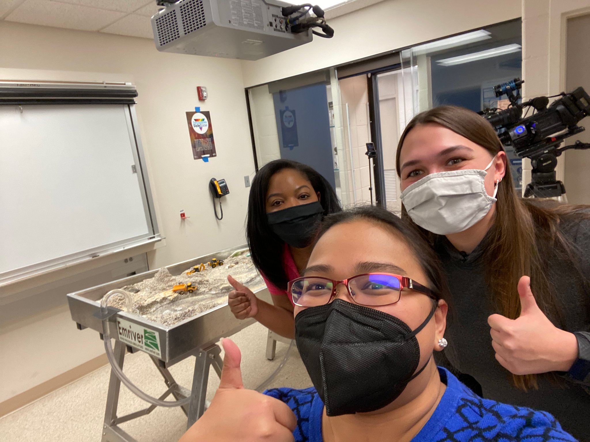 Indiana State U on X: #IndState student Katelyn Rusiniak is sharing  #science with millions on #TikTok. She talked today with @Porsha_WTHI about  her work for a story that will air this weekend.