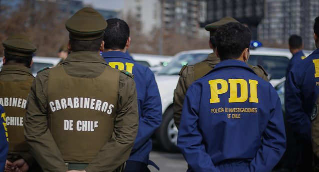 Uso de la fuerza letal por policías: informe de la U. de Chile devela falta de datos y de transparencia en instituciones
tinyurl.com/2p9btzt9