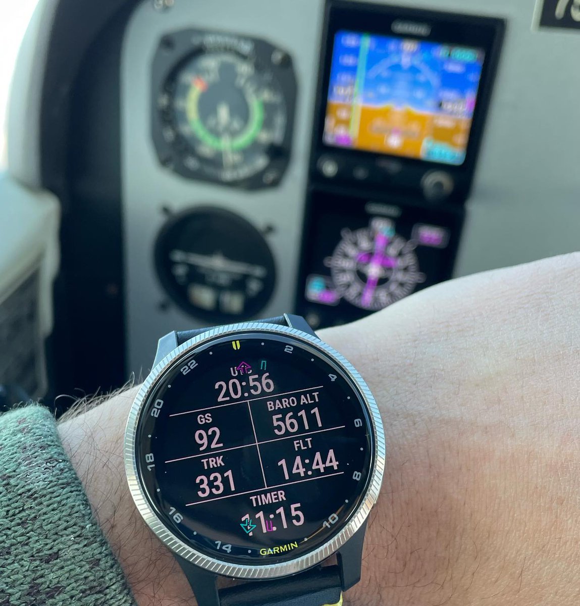 GarminAviation's tweet photo. Our D2 series pilot watches have brought aviation tools to the cockpit for nearly a decade. Do you fly with a D2? Reply with the D2 you fly with using #D2Air, #D2Delta, #D2Charlie or #D2Bravo and share your pics using @GarminAviation and #flyGarmin!
📸: n75sd (IG) | D2 Air https://t.co/cwKJwvN7IU