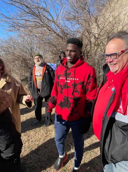 kcpolice's tweet photo. Thank you to @cheetah for joining KCPD, Taking It To The Streets, &amp; the @KCMOFireDept 48 hours from kickoff to donate to the homeless.

Can’t wait to watch Sunday afternoon✌️ Go @Chiefs! https://t.co/dcZ5unILuT