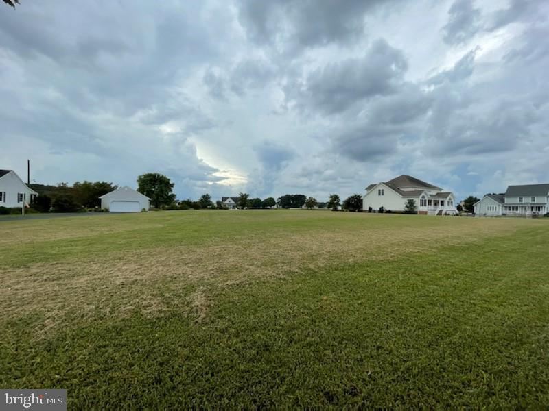 FOR SALE! 🌳🌳

Here is a great high and dry lot to consider! bit.ly/3GhpUrm

📩 Message us here for info and showing: easternshoreproperties.net/contact
Or call 📲 Michael Moore at (410) 726-8829.

#forsale #vacantland #HebronMD #themooreteamofkellerwilliamsrealty