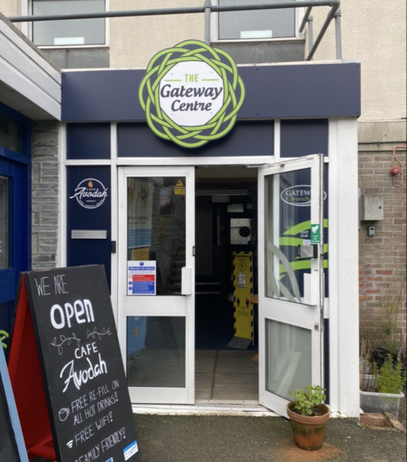 PeopleHubCIoS's tweet image. Hello friends in #Bude and #Launceston 👋. Connector Emma on tour today talking to @JCPinCornwall teams, libraries &amp;amp; community venues. Great to join the dots with so many lovely people 😃 #cornwalljobs