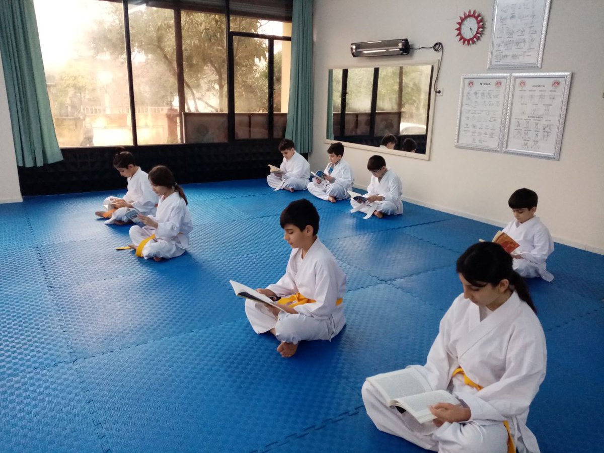 Öğrenmenin 
   yaşı da yok 
       sonu da yok…
Her zaman, 
   Her yerde,   
     #HayatBoyuOkuyoruz 📚
#OsmaniyeHayatBoyuOkuyur
<a href="/osmaniyehem80/">OSMANİYE HEM</a>
<a href="/AyhanUyar/">AyhanUyar</a> <a href="/kynryasin/">Yasin KAYNAR</a> <a href="/ALBAKAydn/">Aydın ALBAK</a>  <a href="/osmaniyeilmem/">Osmaniye İl Millî Eğitim Müdürlüğü</a>
<a href="/sdulger43/">Sabahattin DÜLGER</a> <a href="/yilmaznazif/">Nazif Yılmaz</a> <a href="/tcmeb/">Millî Eğitim Bakanlığı</a>