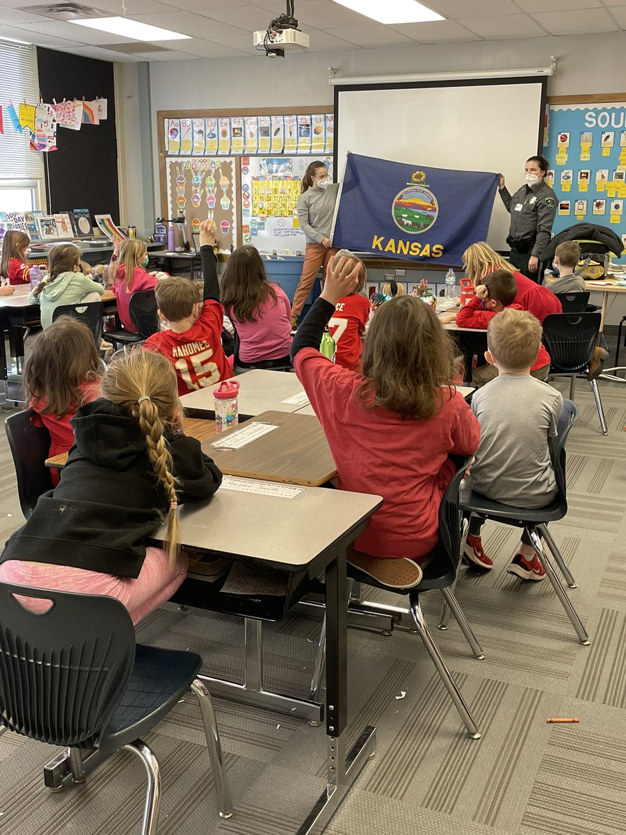 If you haven’t been in <a href="/ArtWithMrsMandl/">Julia Mandl</a> classroom you are missing out!  Check out this work of the Belinder students. I know <a href="/belinder_prin/">Steve Yeoman, PhD</a> must be proud!  Also thanks to JoCo parks and Rec for a little Kansas history! <a href="/theSMSD/">SM School District</a> #KeepingSMSDstrong