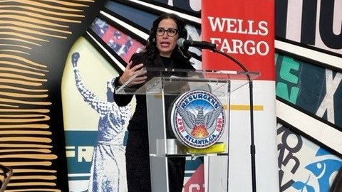 GABankers's tweet photo. Big news today as member bank @WellsFargo announces $20M to help #smallbiz owners in Atlanta own more assets, including property and equipment. @UnitedWayATL and @InvestAtlanta will collaborate on #OpenforBusinessFund program. https://t.co/7VFbkZ7vrP https://t.co/qgOWyeDBAg