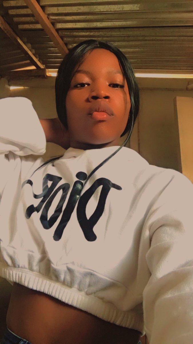 Queensavirla's tweet photo. Love ❤️ is deep https://t.co/XiUL9C0y07