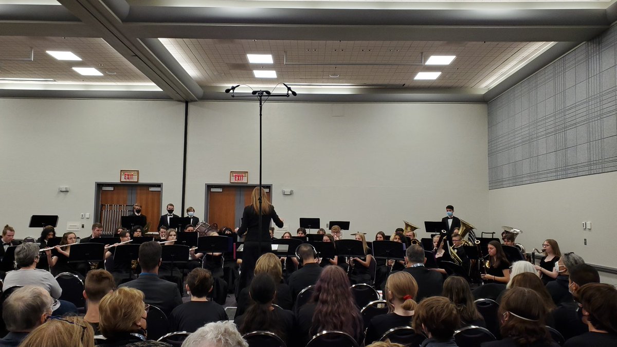 Our Red Mtn. Honors Band, performing at the <a href="/A_M_E_A/">AZ #MusicEd Assoc</a> Conference this morning. Exquisite playing of lively &amp; technical pieces.  Congratulations, <a href="/RMHS_Band/">RMHS BAND</a>!