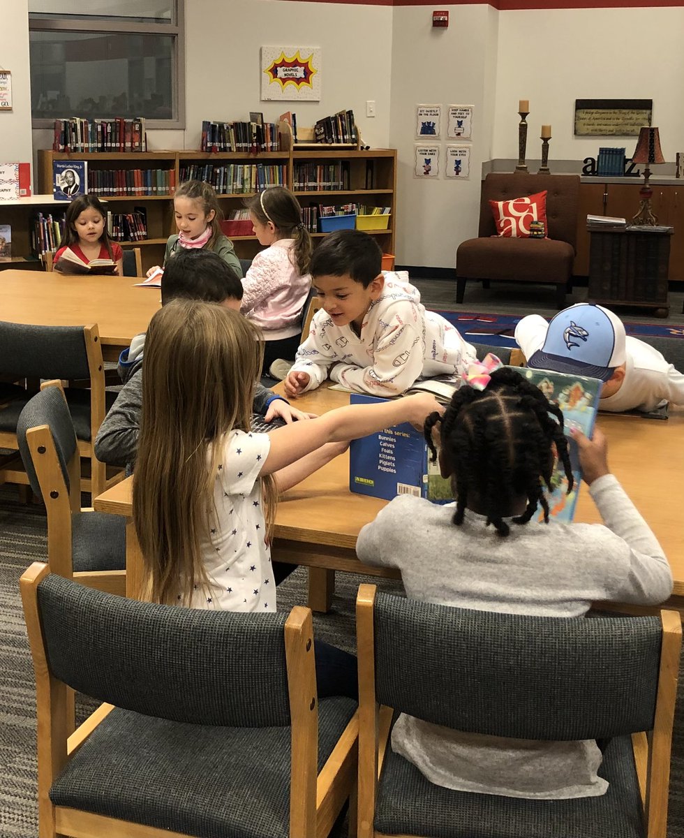 stallionreaders's tweet photo. Mrs. Pesek and I LOVE how her students are into their library books!
Library time is important. #springerspotlight #iloverockwallisd https://t.co/8FuepFGmks