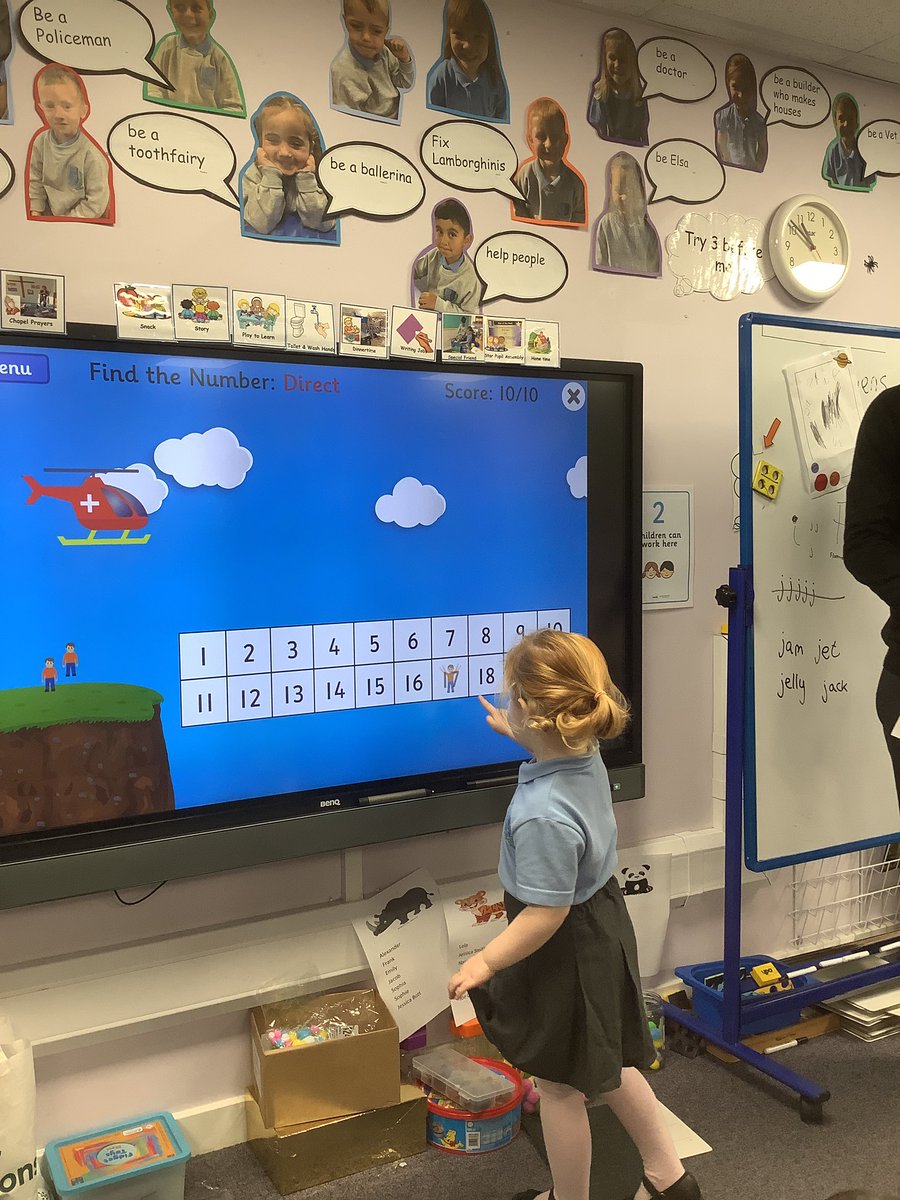 StAgnesRecClass's tweet image. The children enjoyed using the smart board to practice number work today #stagnescomputing
